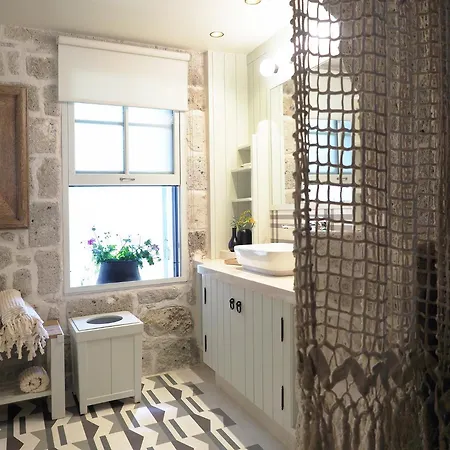 Rumevi Bed & Breakfast *